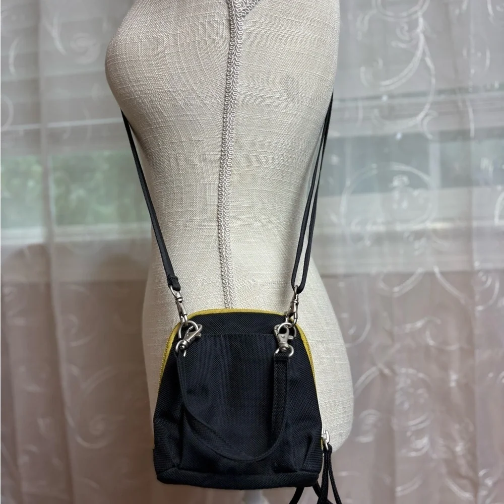 Haiku Crossbody Pouch Mini